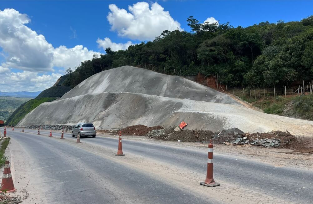 Obras da Avenida de Contorno, em Nova Lima, estão a todo vapor