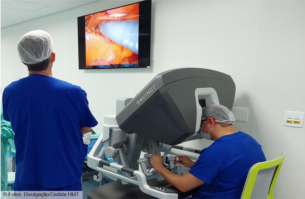 Hospital Madre Teresa alcança importante marcas com os robôs Mako e Da Vinci