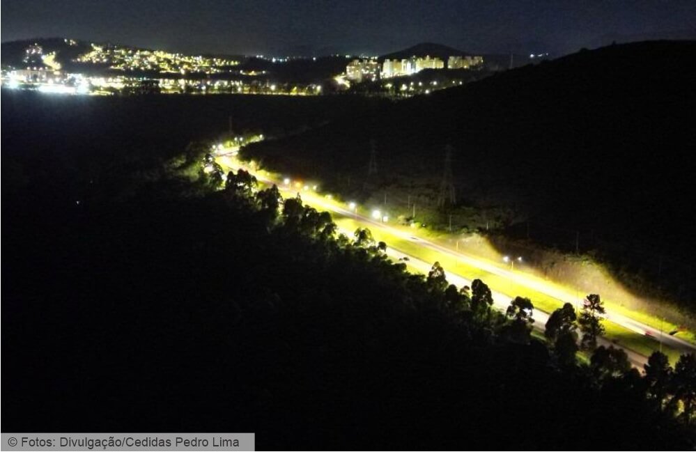 Prefeitura de Nova Lima implementa iluminação inteligente na BR-040 para aumentar segurança viária