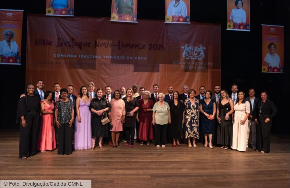 Legislativo homenageia mães com a Comenda Mãe Destaque Nova-limense