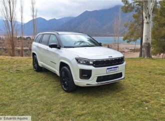 Novo visual e mais tecnologia no novo Jeep Commander