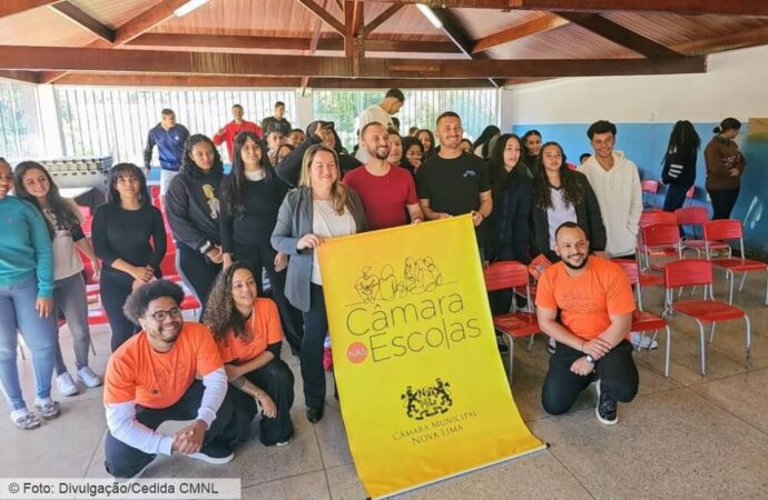 Câmara nas Escolas: nova fase com avaliação dos projetos de lei