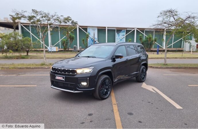 A esportividade familiar do Commander Blackhawk