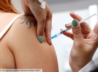 Pessoas com autismo agora têm direito a vacinação domiciliar em BH