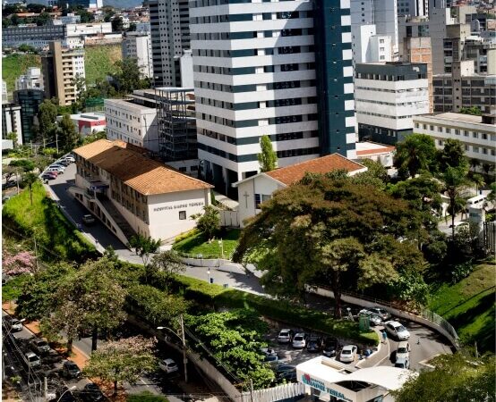 Neurocirurgia do Hospital Madre Teresa: reconhecida pela excelência em casos complexos