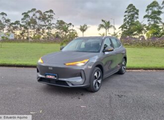 Geely EX5 Pro quer ser o elétrico sensato com sotaque europeu